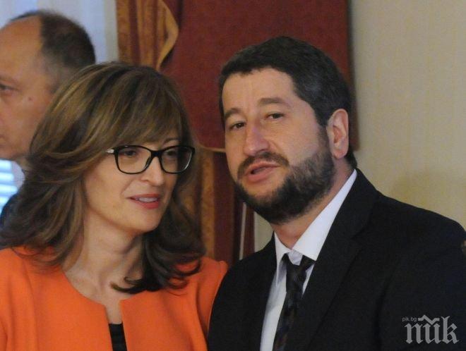 Министър Христо Иванов: Не съм от „Протестна мрежа”, протестът не може да бъде на власт