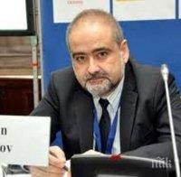 Стефан Чайков сам си тръгвал от АПИ