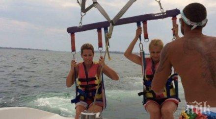 ивена джина стоева полетяха парашут снимка