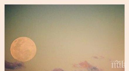 супер луната различните точки света снимки