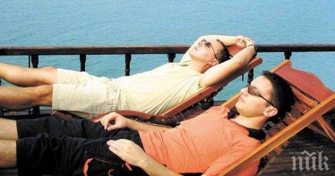 Вигенин с изненадваща атака към Сергей: Лютви Местан и Станишев се държаха като регенти на Орешарски! Премиерът не получи възможност да стане лидер на кабинета!