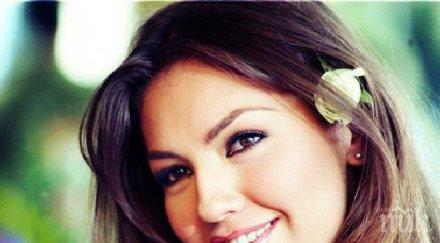 актриса извади ребрата сложи буркан снимка