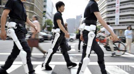 роботизиран костюм помага парализирани проходят