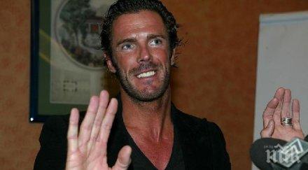 кола блъсна легендарния марио чиполини