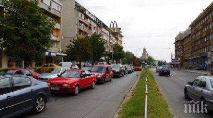 вижте потресаващото задръстване аспарухов мост стигна катедралата снимки