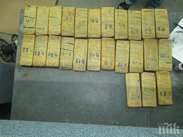 Заловиха 60-годишен с 30 пакета хероин