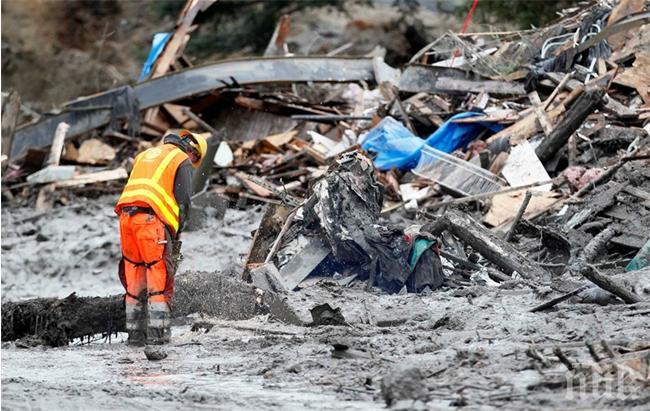 128 непалци бяха потрупани от свлачище, 53 загинаха