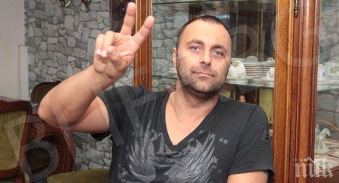 Диджей Дамян: Азис е ценител на хубавите мъже и това ме ласкае