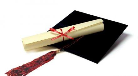 спипаха жена изготвяла фалшиви дипломи сливен