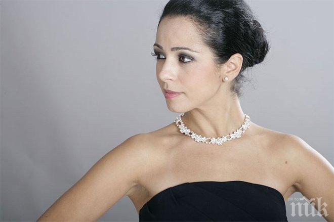 Разкрита! Елена Петрова с гаф към дъщеря си! Вижте какво направиха в центъра на София!