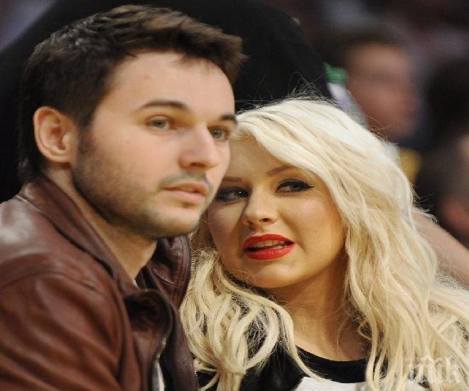 Кристина Агилера е поредната звезда, която избра странно име за детето си