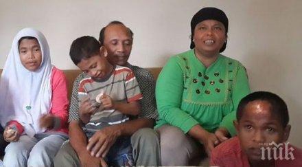 индонезийско семейство разделено цунами събра години