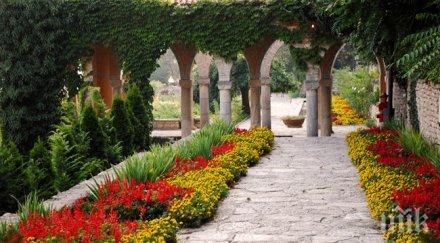 повече 100 000 туристи посетили двореца балчик