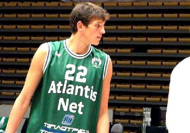 Жълтеница отказва от баскетбола играч на Спартак (Плевен)

