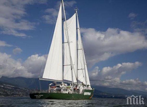 Ветроходът на „Грийнпийс” отваря врати за посетители