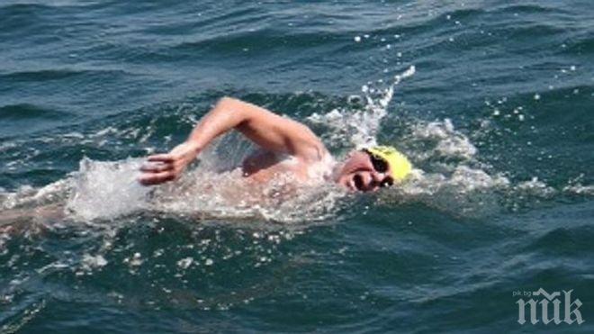 70-годишен австралиец преплува Ламанша