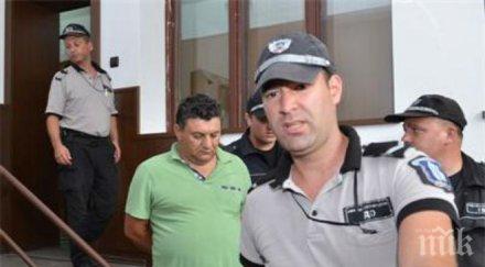 кметът куклен бизнесдамата дала рушвет остават решетките