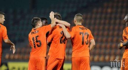 полувремето литекс води левски