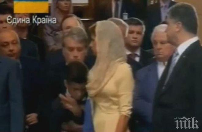 Кошмар! Синът на Порошенко припадна в Киев (видео)