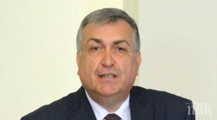 близнашки писмо близките валери петров световната култура претърпя тежка загуба