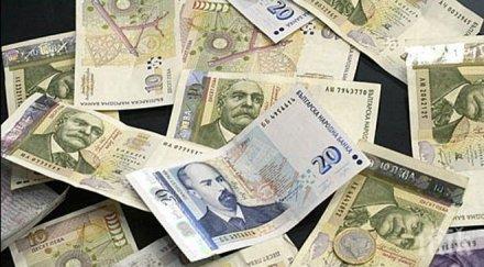 369 млн върнали банките юли