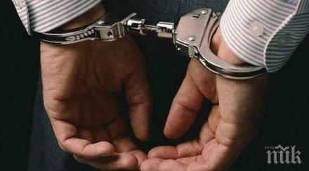 годишен мъж провадия арестуван данъчно престъпление