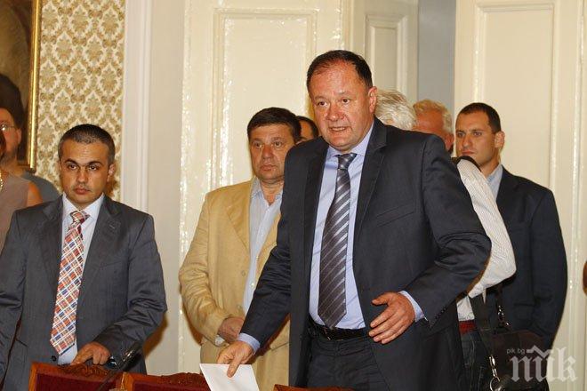 Михаил Миков е изключително доволен от половия баланс в листите на БСП