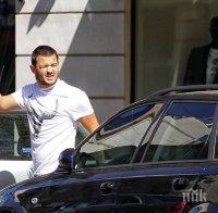 Само в ПИК: Бирмата в тежка депресия - не поглежда друга след Преслава! (папарашки снимки)