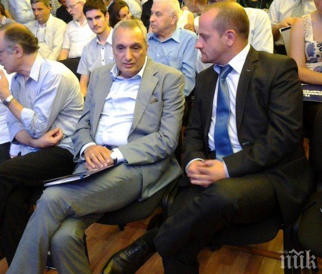 Банкер пред ПИК: Костов няма опит и стаж да оправя банки! От къде на къде народът ще плати депозитите на Командира и семейството му?