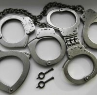 Хванаха дъщеря на ясновидка с дрога