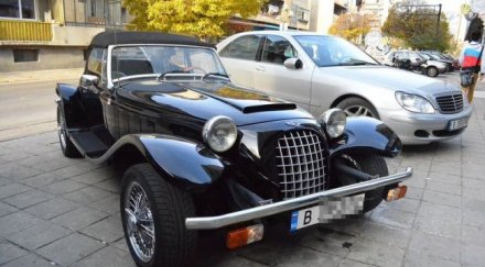 паркираха пантера центъра варна снимки