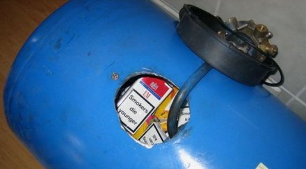 крият цигари резервоари коли