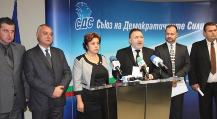 избират галя гугушева конституционен съдия живковски