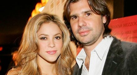 бивш любовник шакира съдя 100 милиона долара