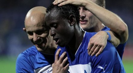 турци гледат левскар черно море