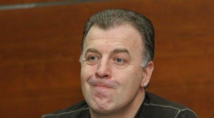 наско сираков футболът обречен