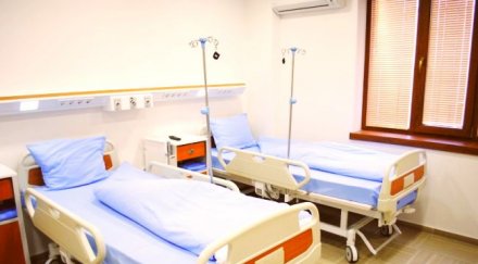 проверяват първа болница заради натровените бременни