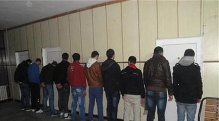 закопчаха емигранти границата турция