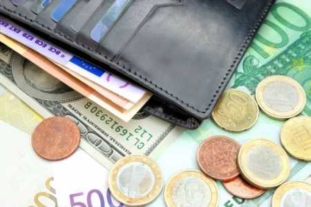 Германският Бундестаг одобри помощта за Гърция