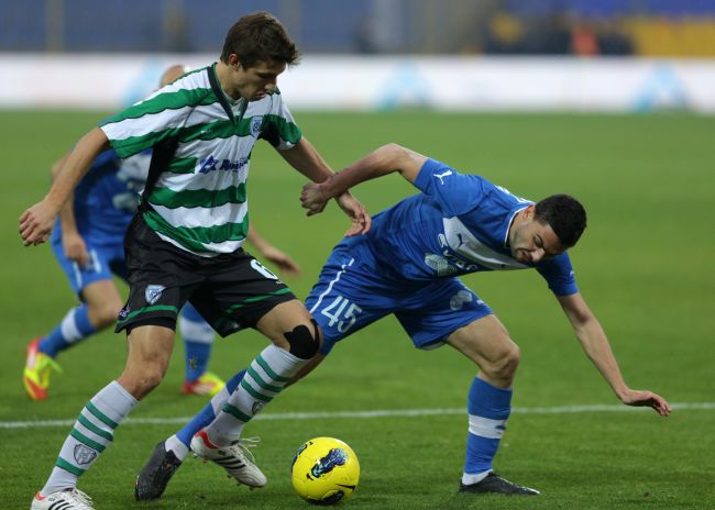 Левски разгроми Черно море, моряк преби съдията!