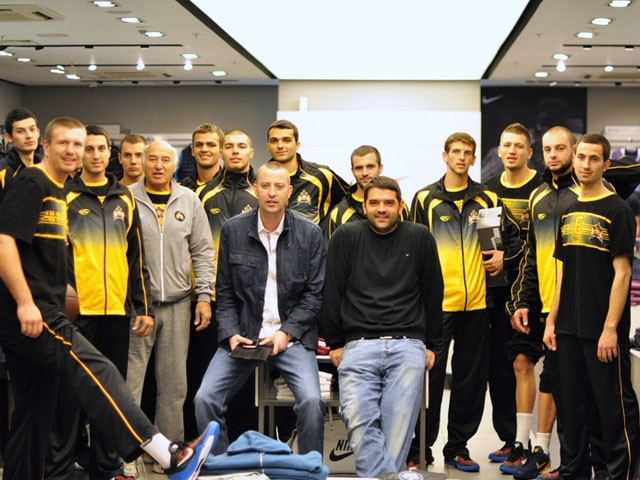Баскетболен отбор кани министър Цветанов