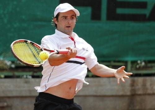 Енев води млади тенисисти на турнир във Флорида