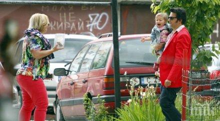 родители деца аутизъм заведат дело министерският съвет