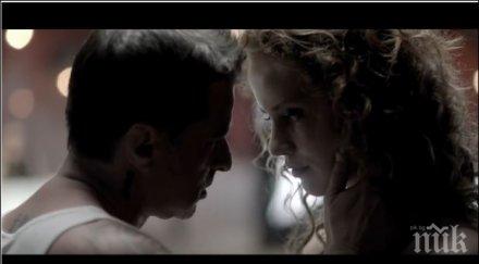 лъсна тъпата реклама куката безумно видео евтини парфюмчета читатели клипът краден писна въртят телевизиите денонощно