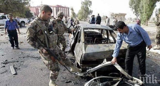 Взрив на коли-бомби уби 12 души в Багдад
