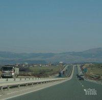 Пускат две ленти за движение в посока Перник – София на път I-1, E-79 в неделите