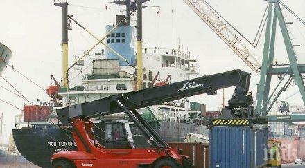 силен вятър затвори пристанището варна