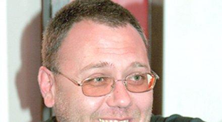 синът емил димитров написа песен абв