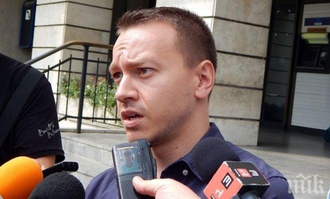 Битият във Ветово журналист: Опитите ни за въпроси бяха посрещнати с юмруци