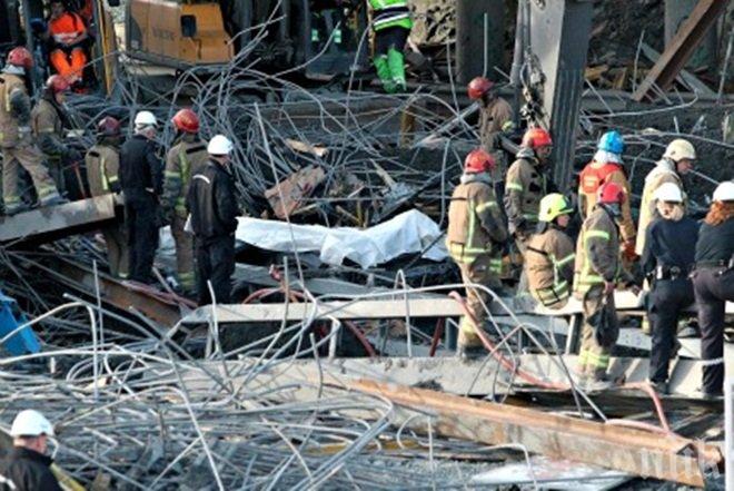 Мост в Чехия рухна, 4 души са в неизвестност